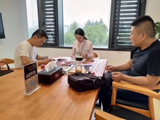 熱烈祝賀泰州姜堰李總、王總簽約創(chuàng)綠家！