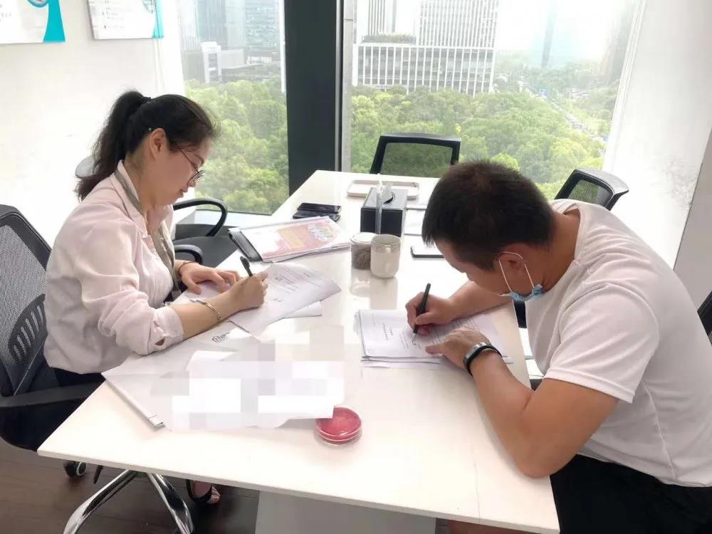 熱烈祝賀韓總簽約創綠家山西省長治市縣級代理！