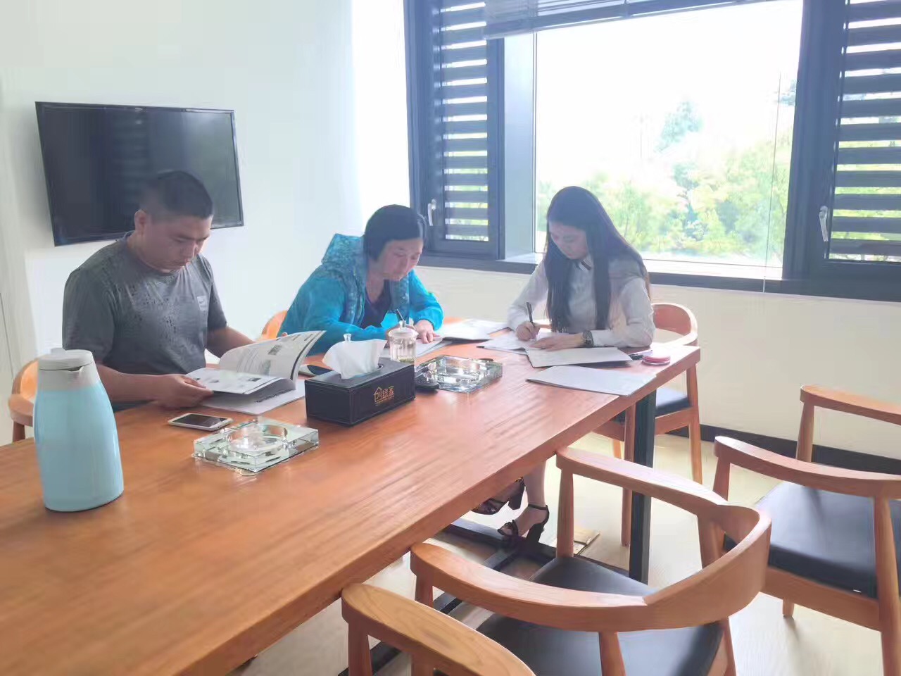 熱烈祝賀焦作朱總、鄭總夫婦簽約創綠家！